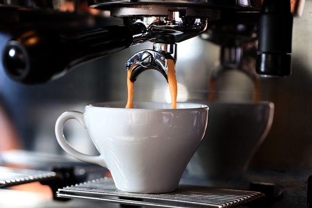 Bliv din egen barista: Tips og tricks til at lave professionel espresso derhjemme